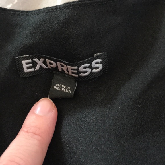 Express Romper - Picture 3 of 4